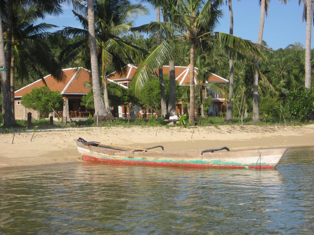 ホテルEscape Karimunjawa スマラン エクステリア 写真